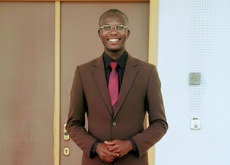 Kester Terna (edukester)